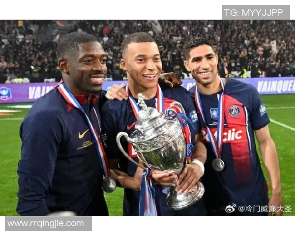 姆巴佩与马夏尔双双进球，助法国击败对手取得胜利